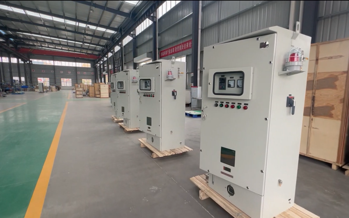 ���ַ�����늹������